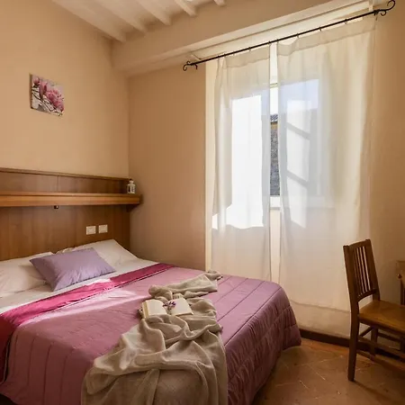 Affittacamere San Francesco 3*