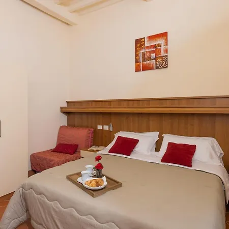 Affittacamere San Francesco 3*