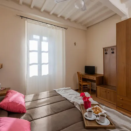 Affittacamere San Francesco 3*